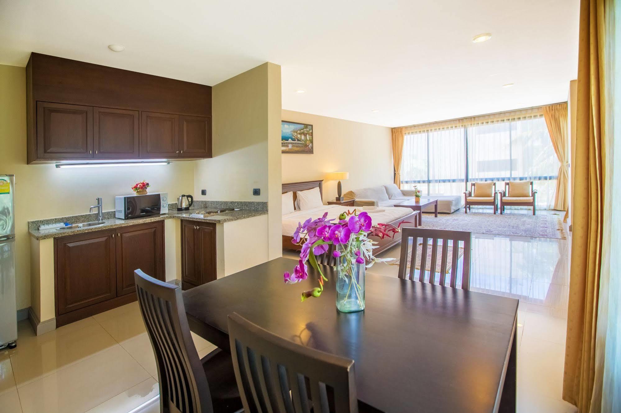 Avanta Condominium Mae Nam Extérieur photo