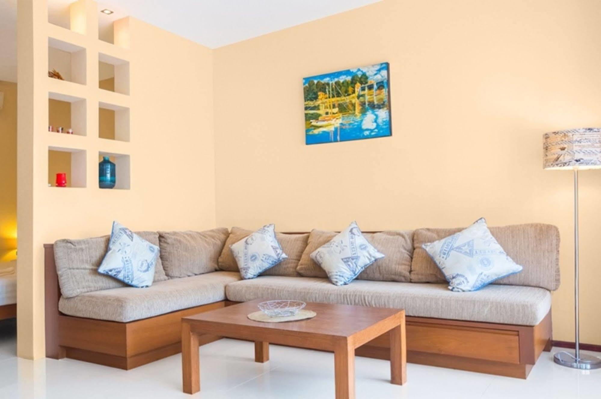 Avanta Condominium Mae Nam Extérieur photo