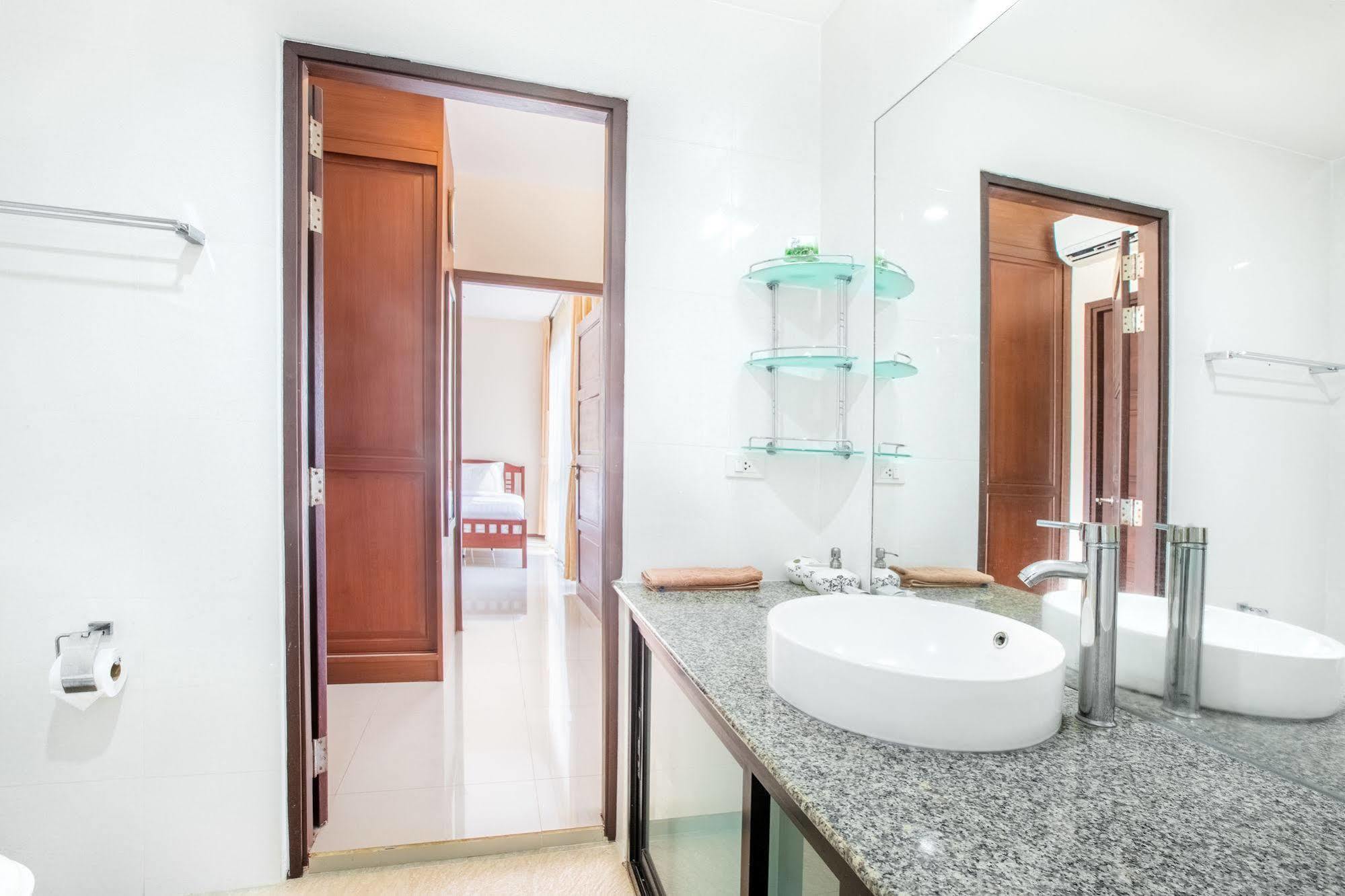 Avanta Condominium Mae Nam Extérieur photo